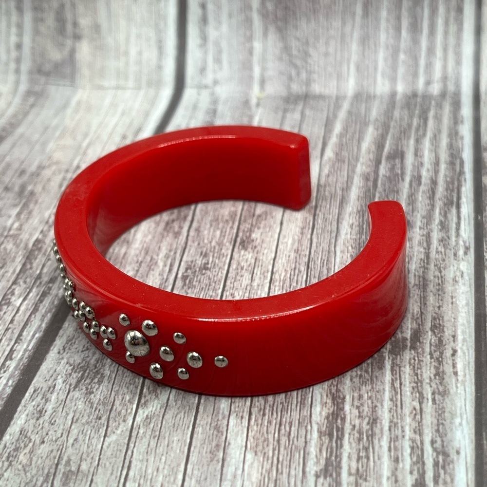 DIOR VTG 90s Lucite Studded Logo Cuff Bracelet Red Resin RARE Vintage Galliano - Picture 6 of 12